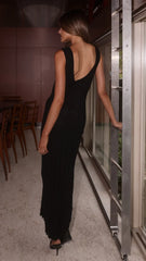Avalyn Knit Maxi Dress - Black